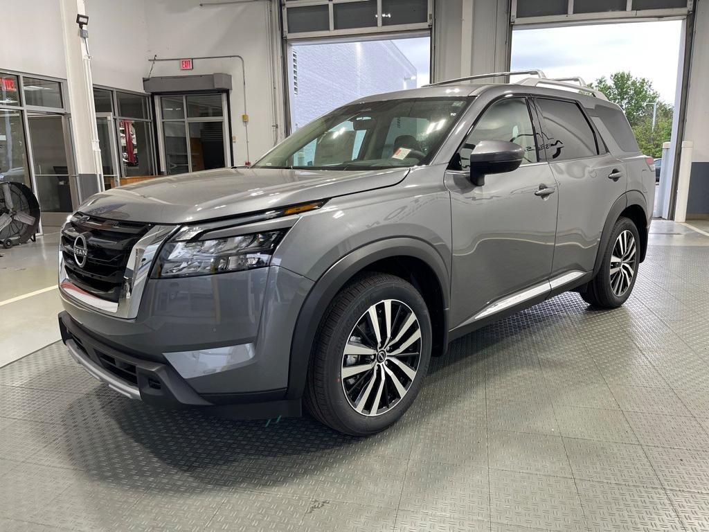 new 2025 Nissan Pathfinder car, priced at $49,058