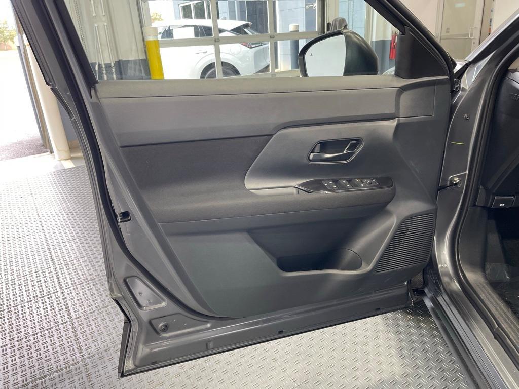 new 2026 Nissan Kicks car, priced at $22,651