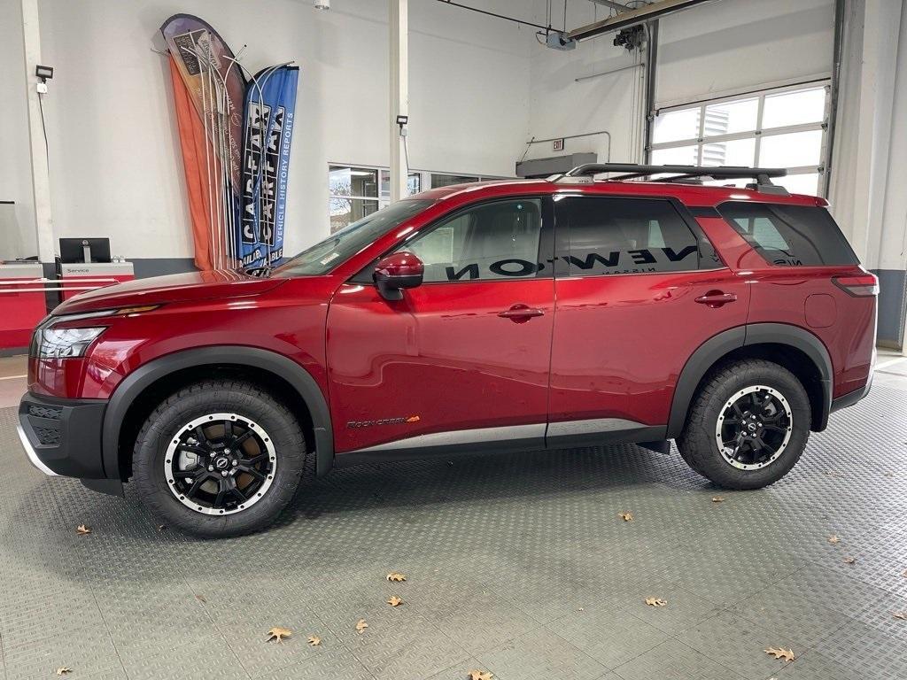 new 2025 Nissan Pathfinder car, priced at $43,186