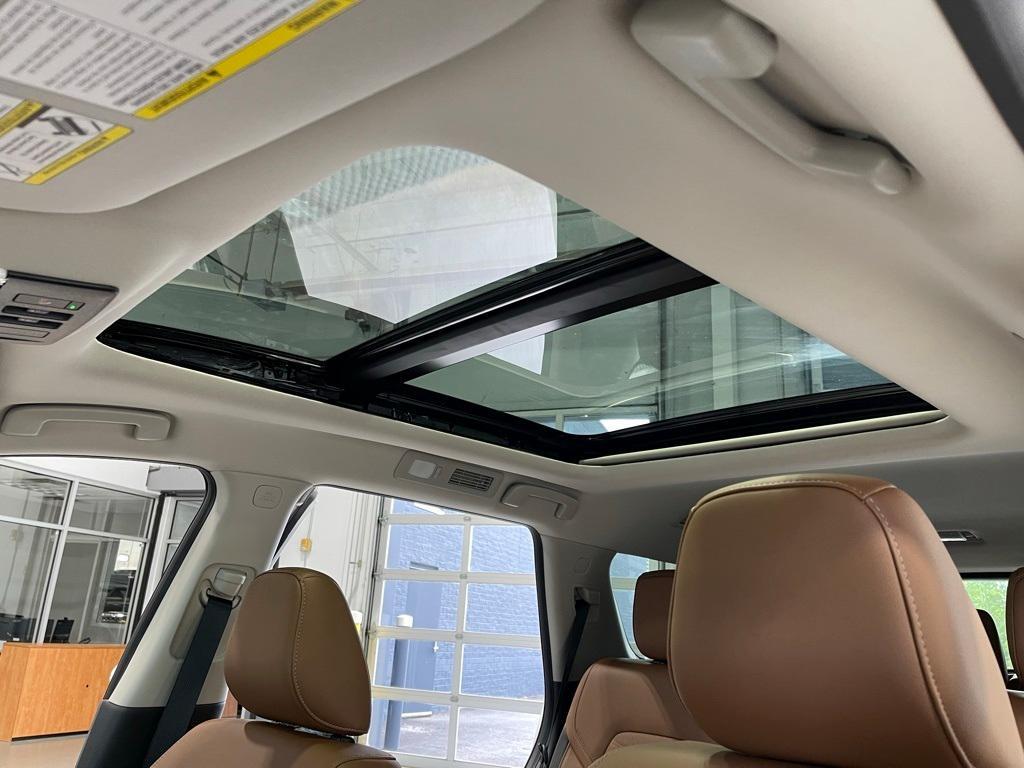new 2025 Nissan Pathfinder car, priced at $47,197
