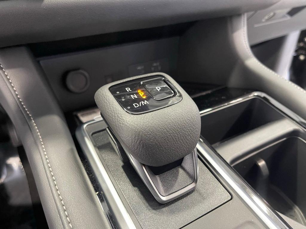 new 2025 Nissan Pathfinder car, priced at $37,670