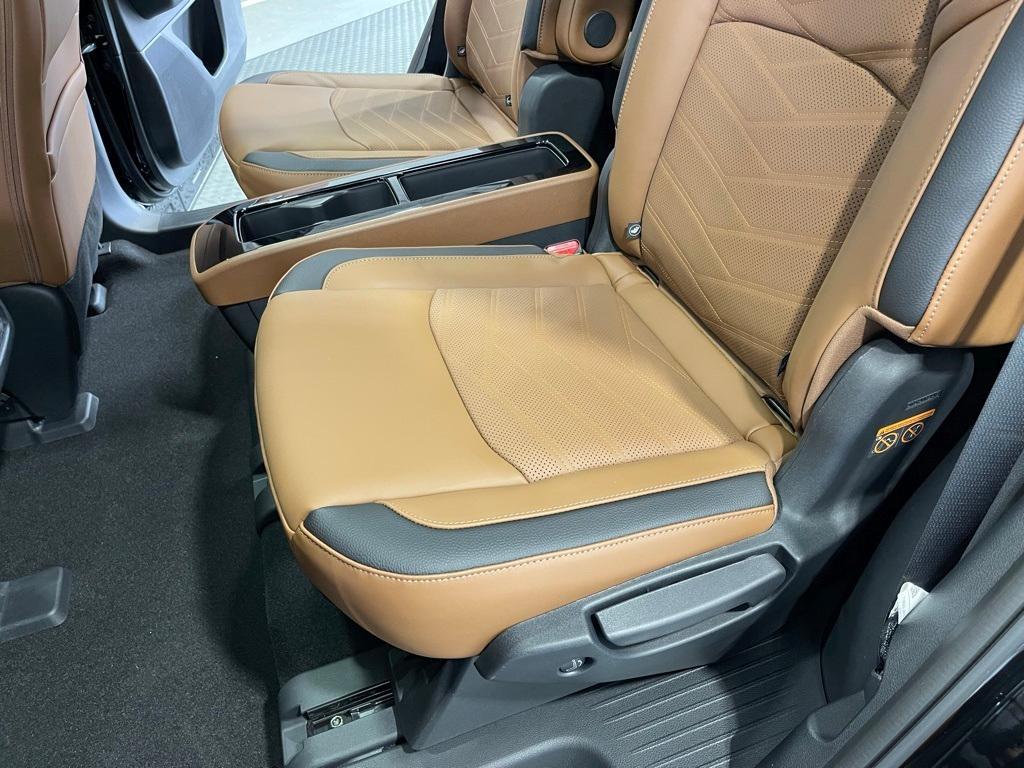 new 2025 Nissan Pathfinder car, priced at $47,790