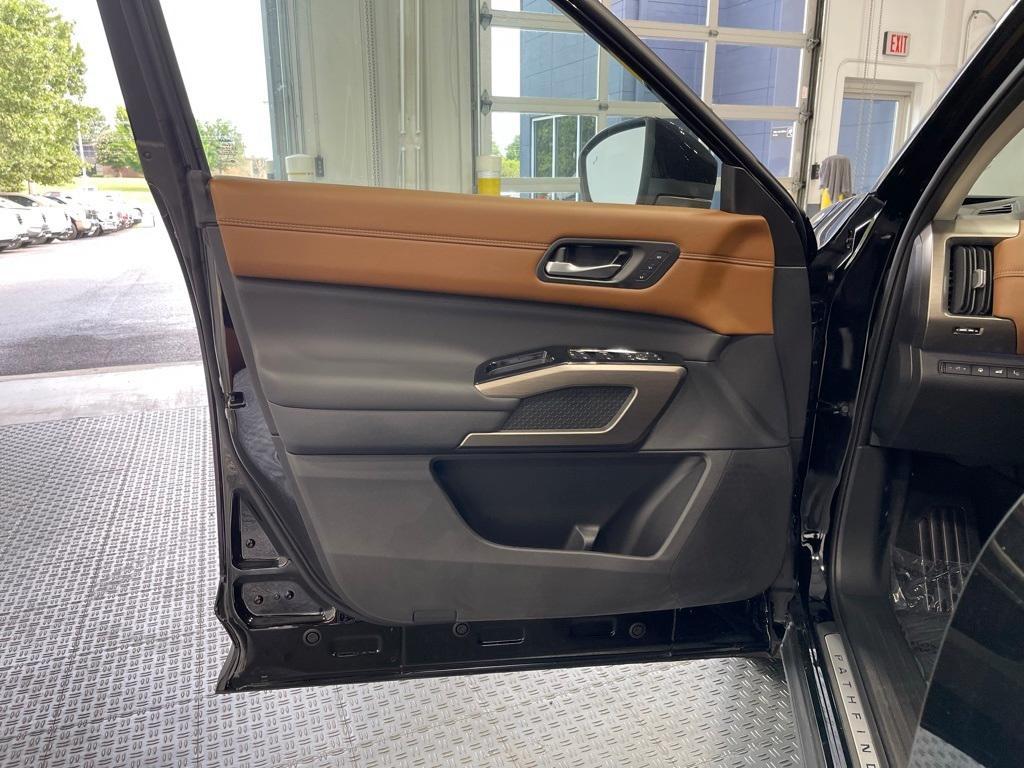 new 2025 Nissan Pathfinder car, priced at $47,790