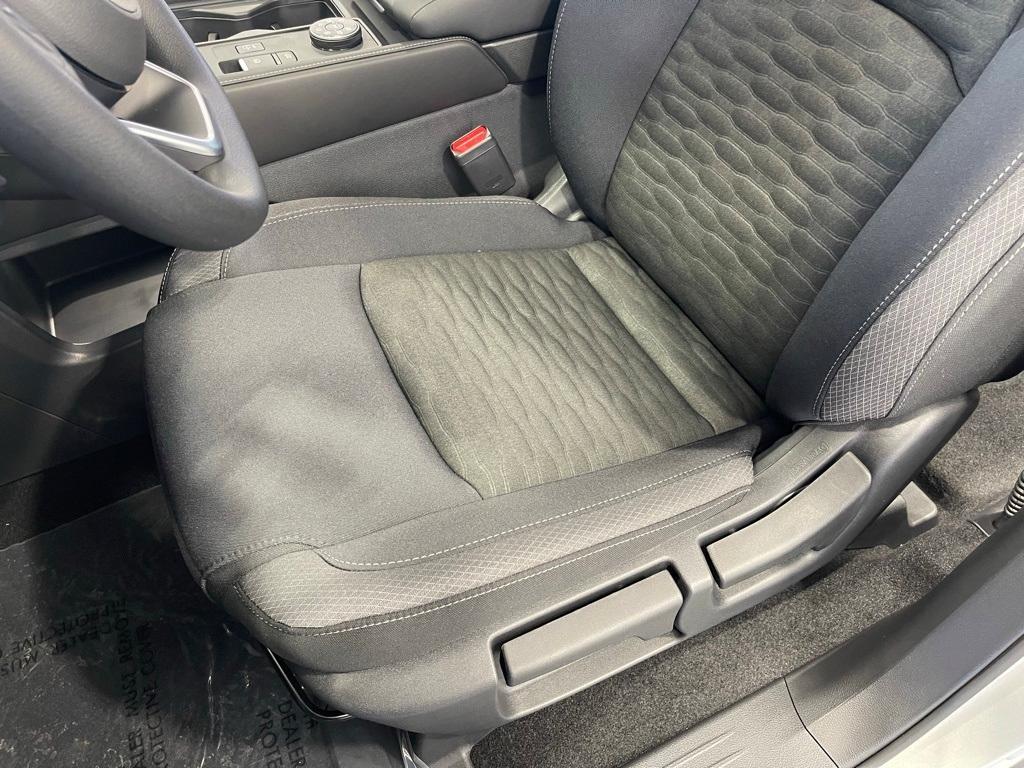new 2025 Nissan Pathfinder car, priced at $31,990