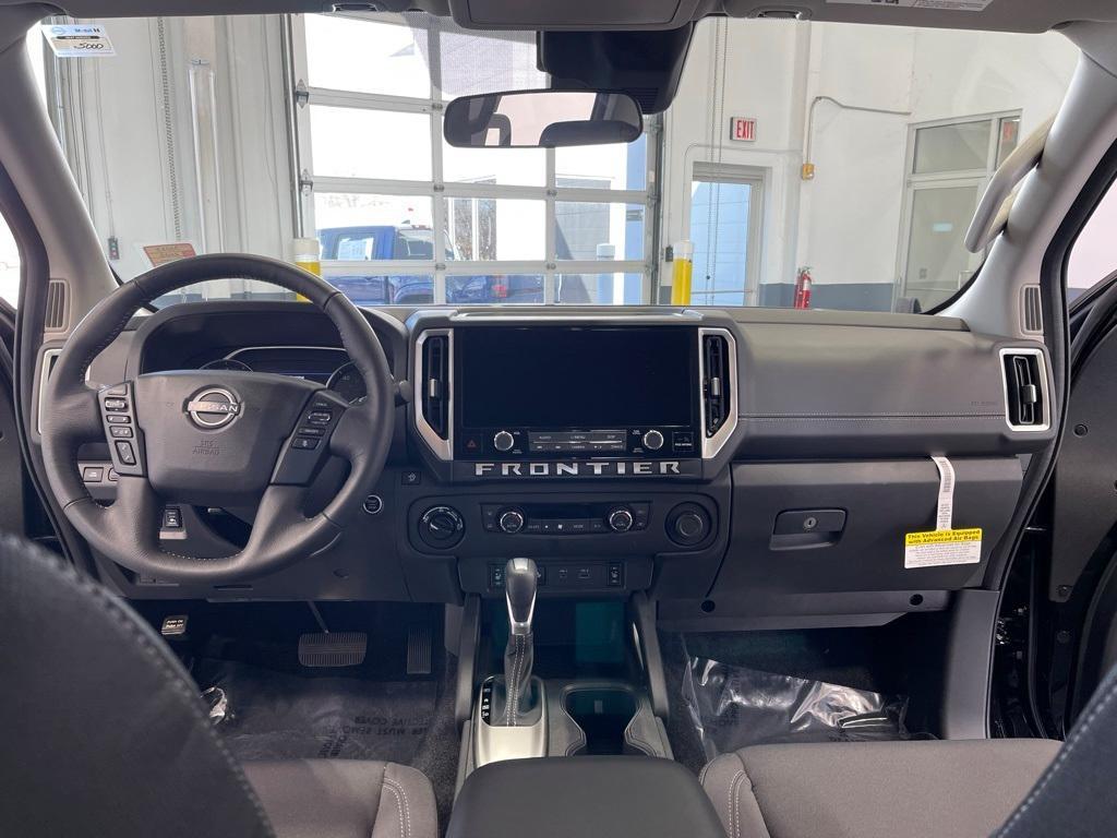 new 2025 Nissan Frontier car, priced at $40,157
