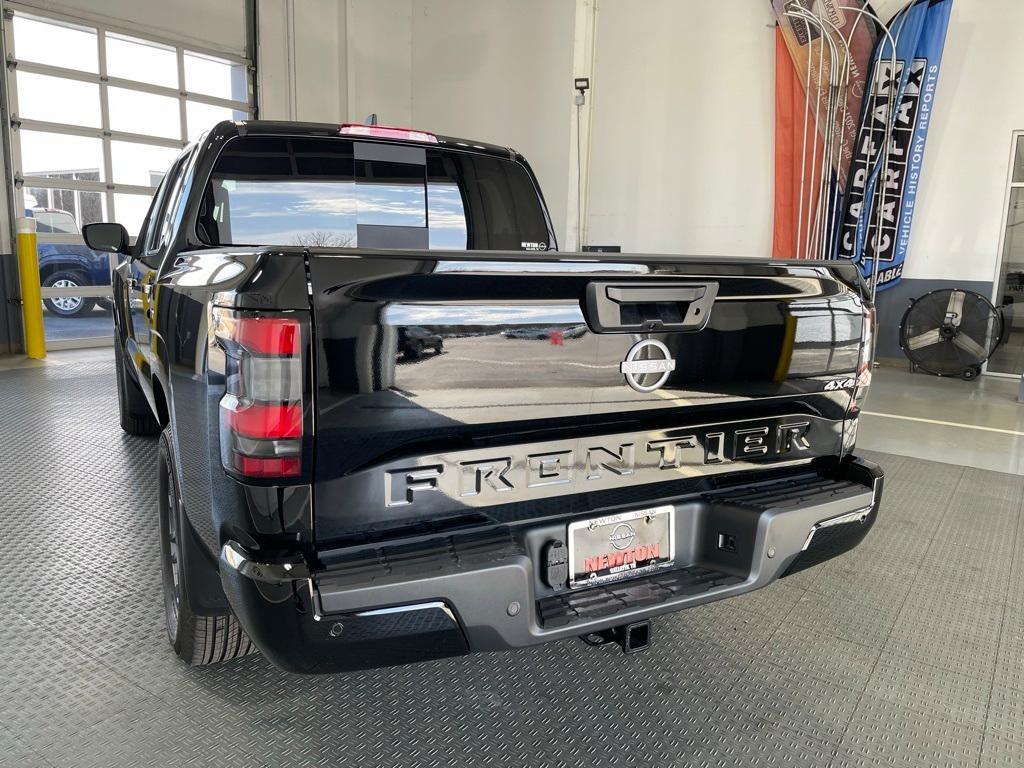 new 2025 Nissan Frontier car, priced at $40,157