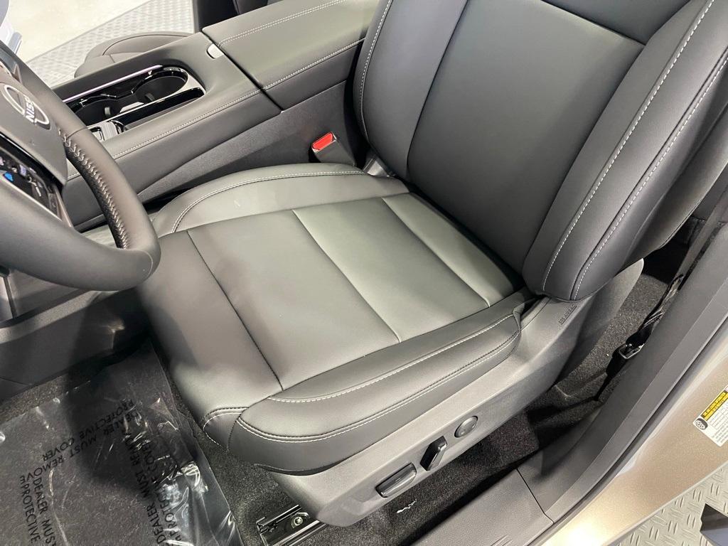 new 2025 Nissan Murano car, priced at $46,940