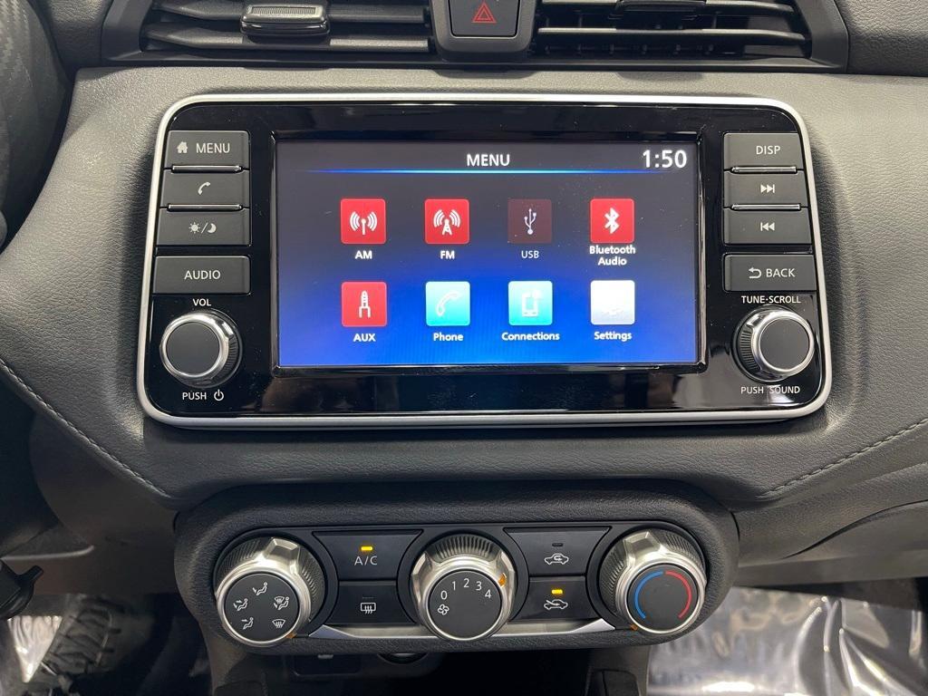 new 2025 Nissan Versa car