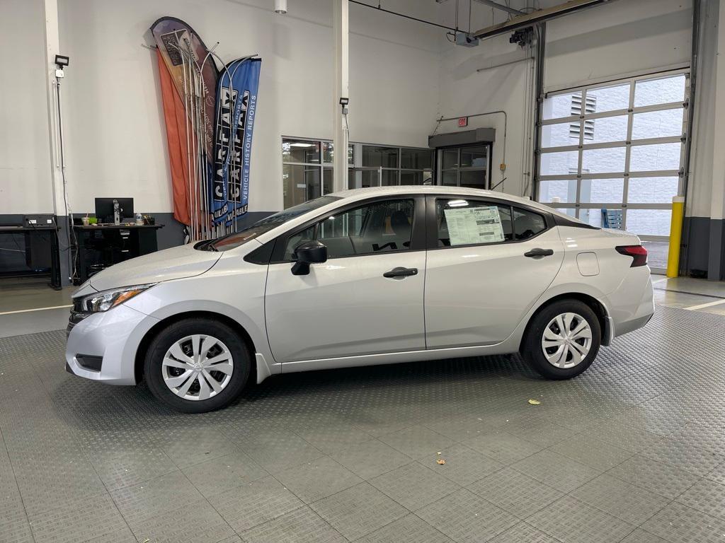 new 2025 Nissan Versa car