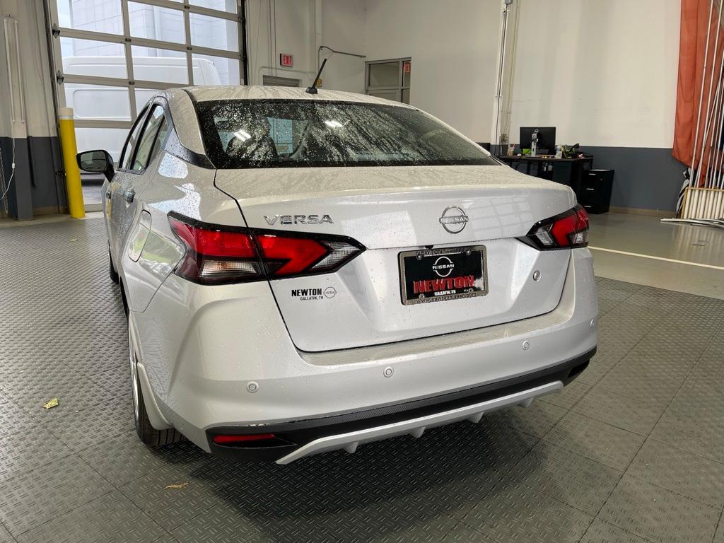 new 2025 Nissan Versa car