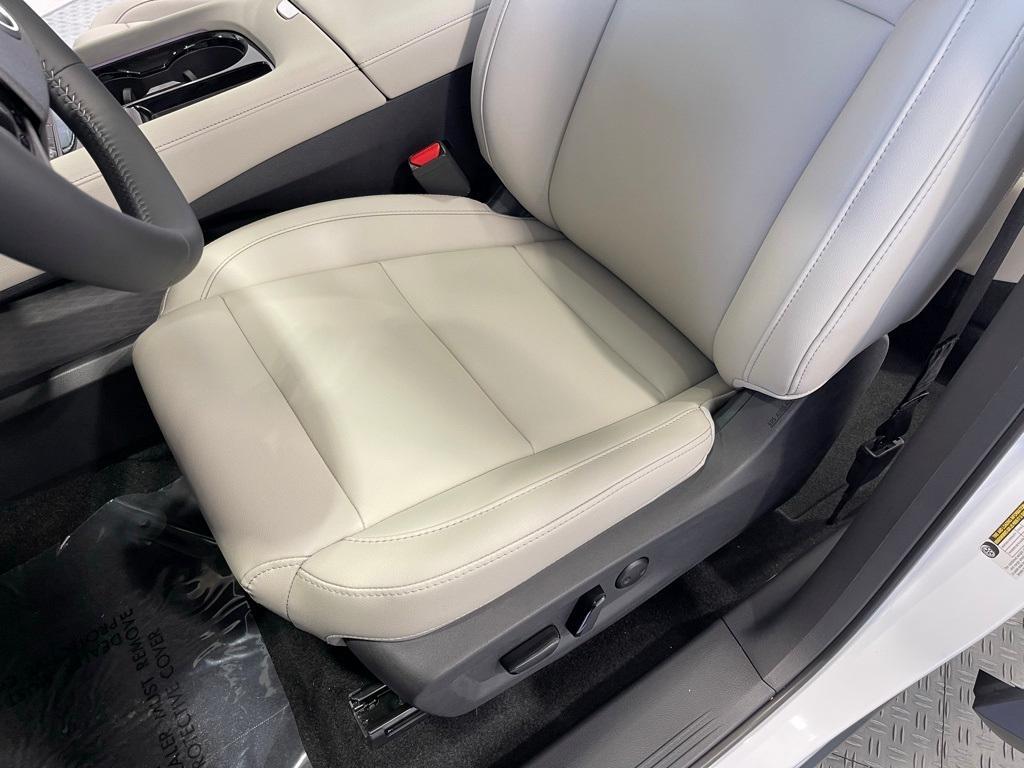new 2025 Nissan Murano car, priced at $37,140