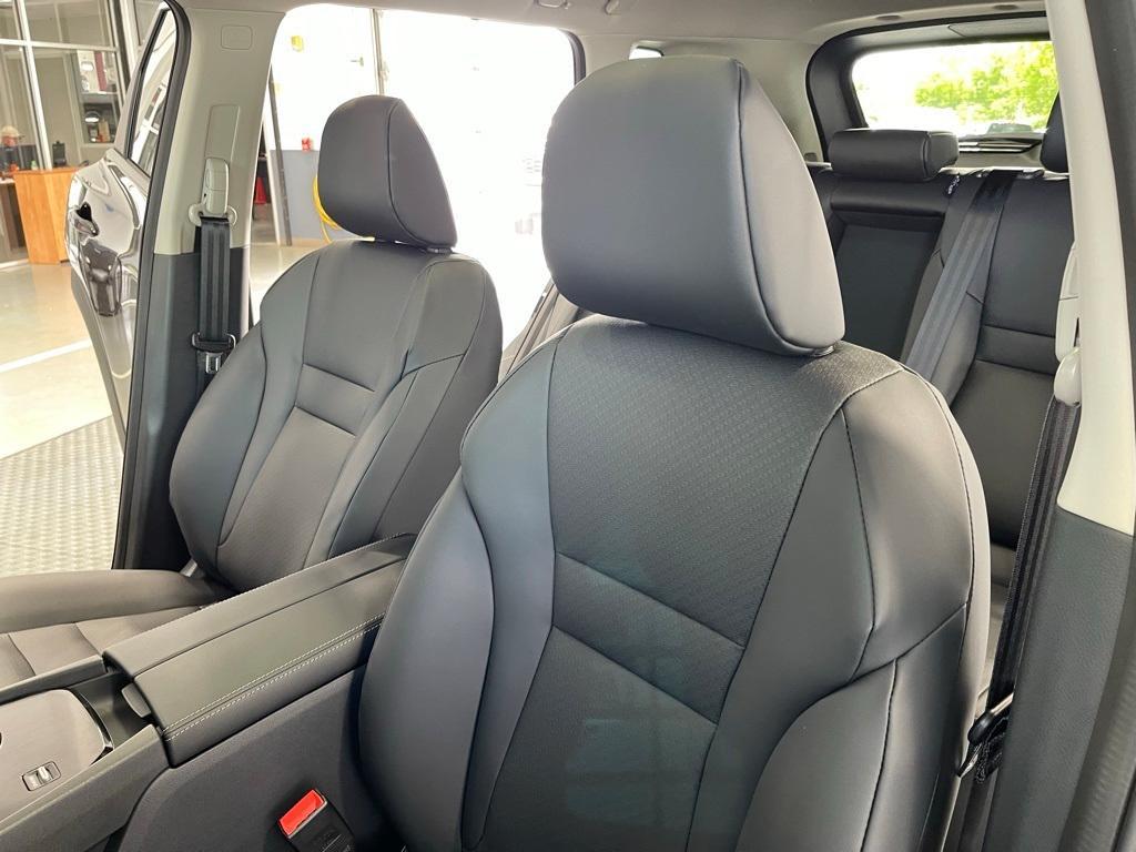 new 2025 Nissan Rogue car, priced at $31,129