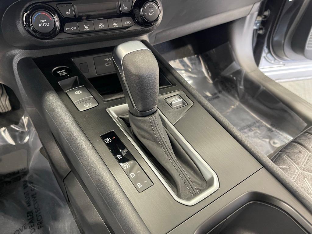 new 2026 Nissan Kicks car, priced at $25,105