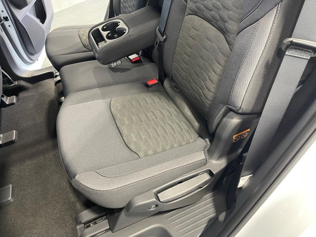 new 2025 Nissan Pathfinder car, priced at $37,726