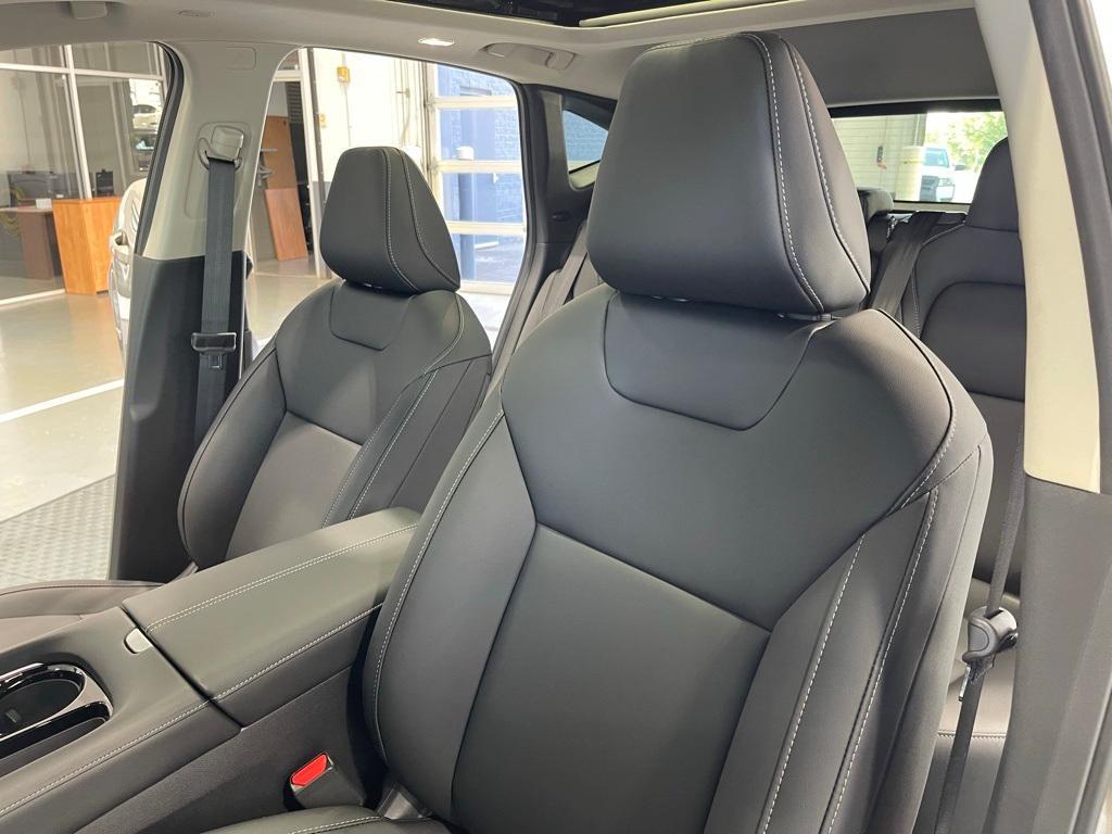 new 2025 Nissan Murano car, priced at $46,940