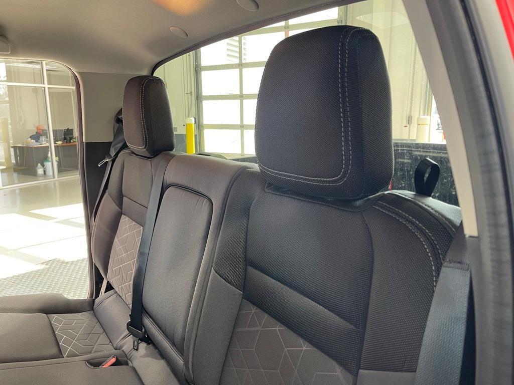 new 2025 Nissan Frontier car, priced at $39,987