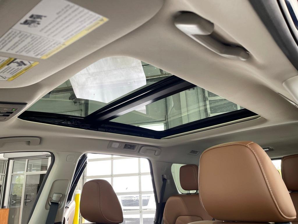 new 2025 Nissan Pathfinder car, priced at $41,230