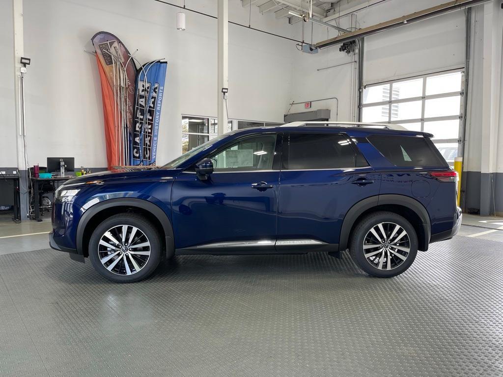 new 2025 Nissan Pathfinder car, priced at $41,230