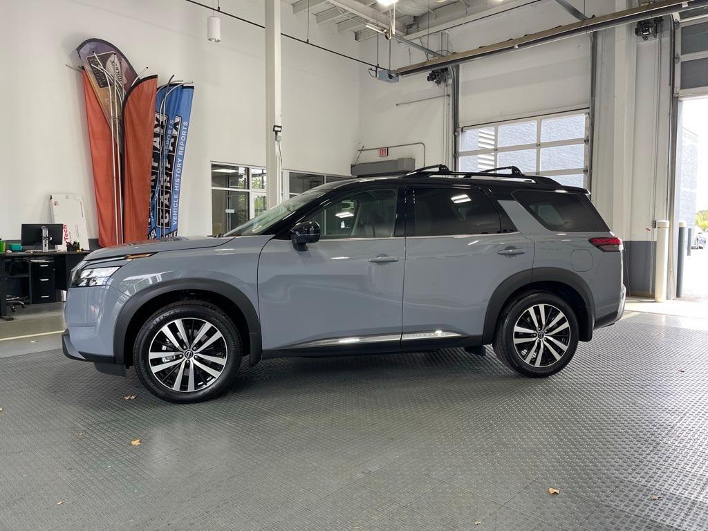 new 2025 Nissan Pathfinder car, priced at $46,857