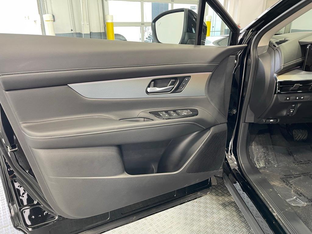 new 2025 Nissan Murano car, priced at $45,188