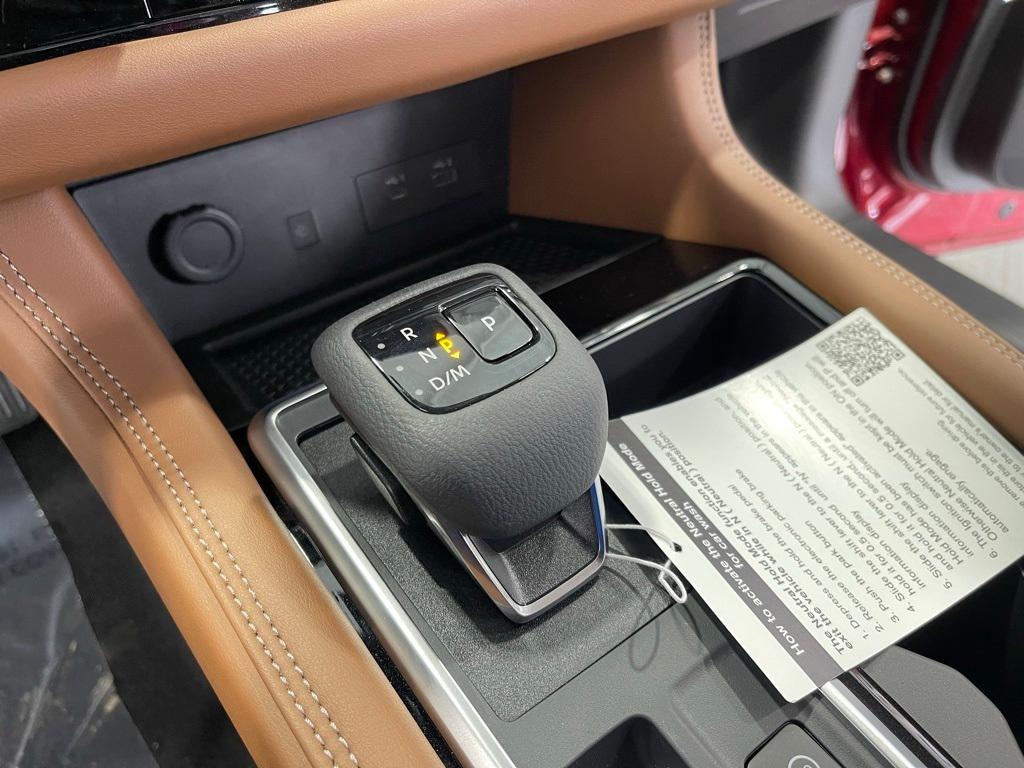 new 2025 Nissan Pathfinder car, priced at $48,638
