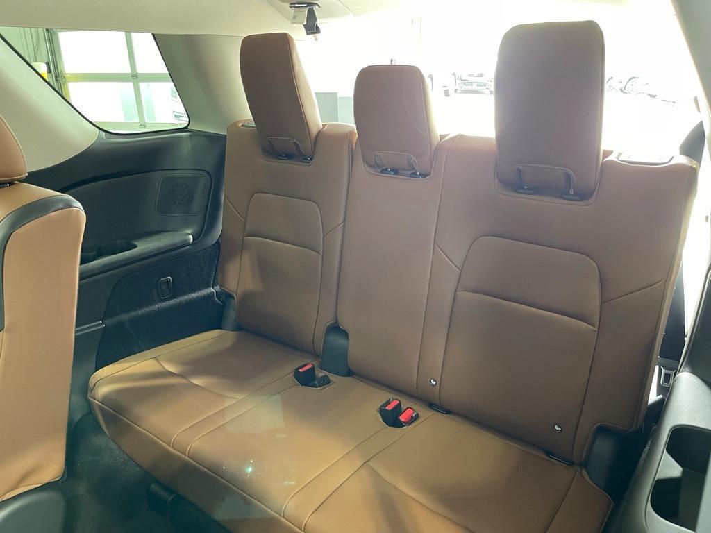 new 2025 Nissan Pathfinder car, priced at $48,638