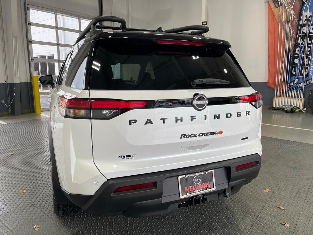 new 2025 Nissan Pathfinder car, priced at $43,609