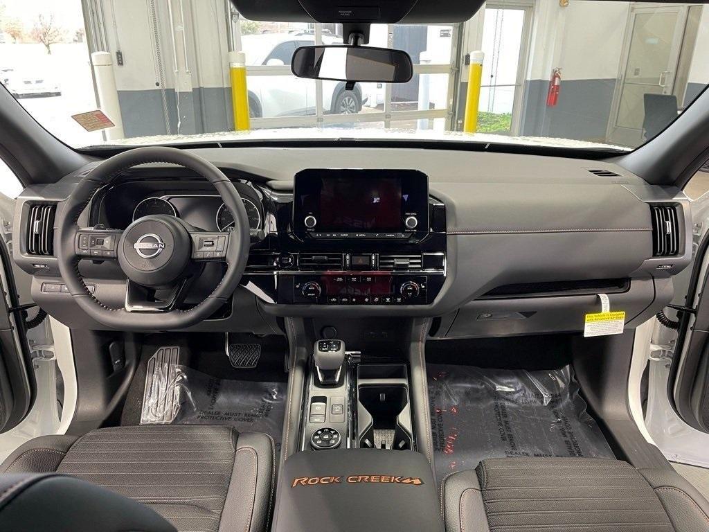 new 2025 Nissan Pathfinder car, priced at $42,806