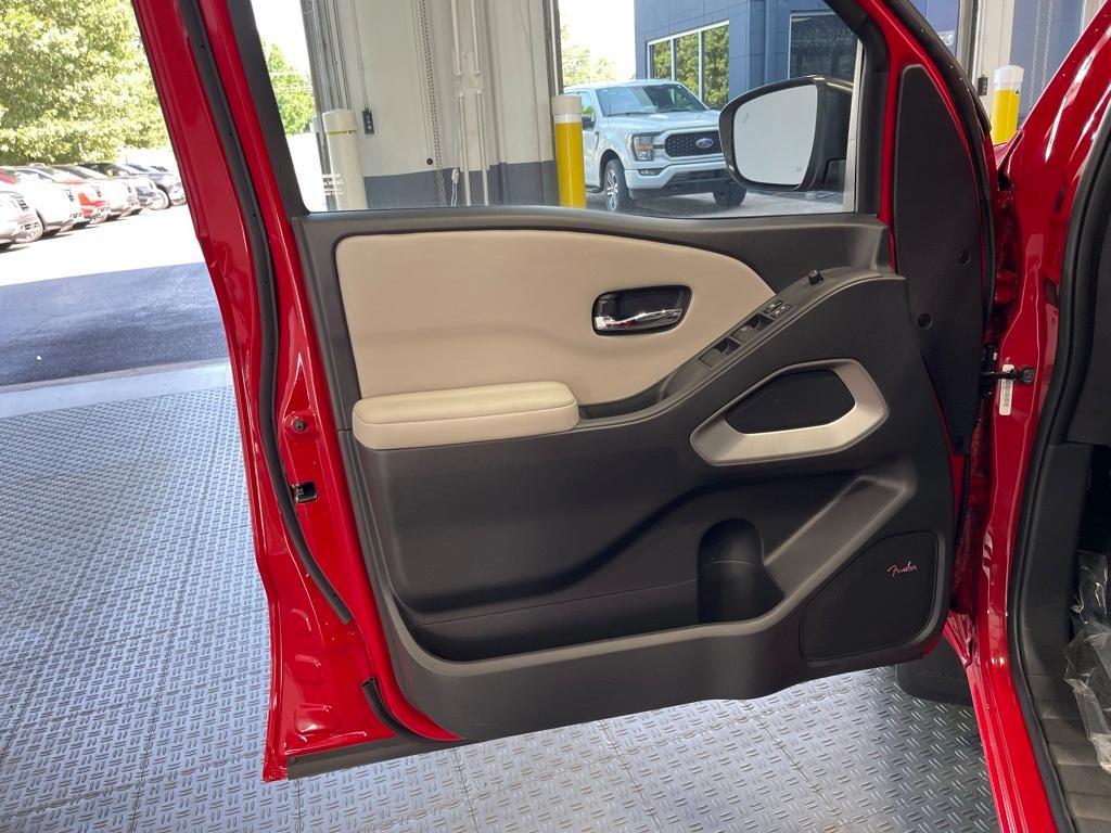 new 2025 Nissan Frontier car, priced at $34,424
