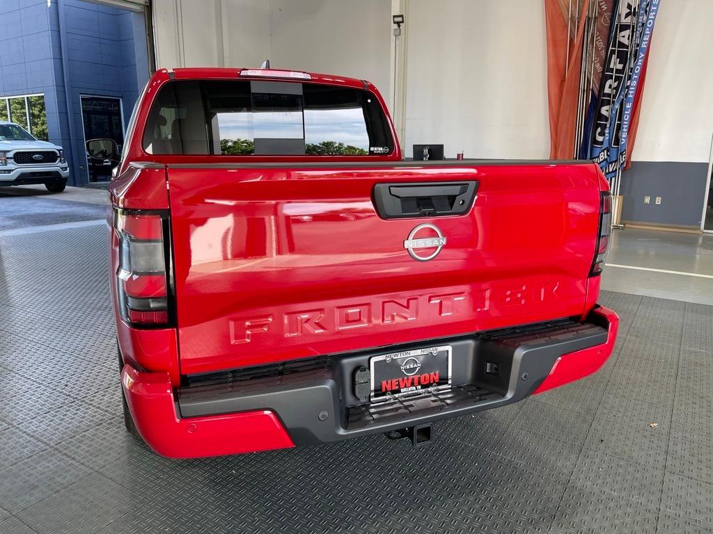 new 2025 Nissan Frontier car, priced at $34,424