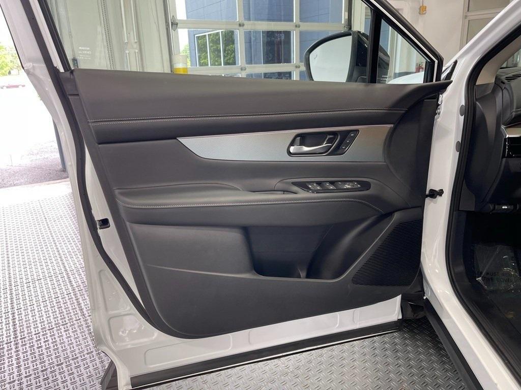 new 2025 Nissan Murano car, priced at $42,815