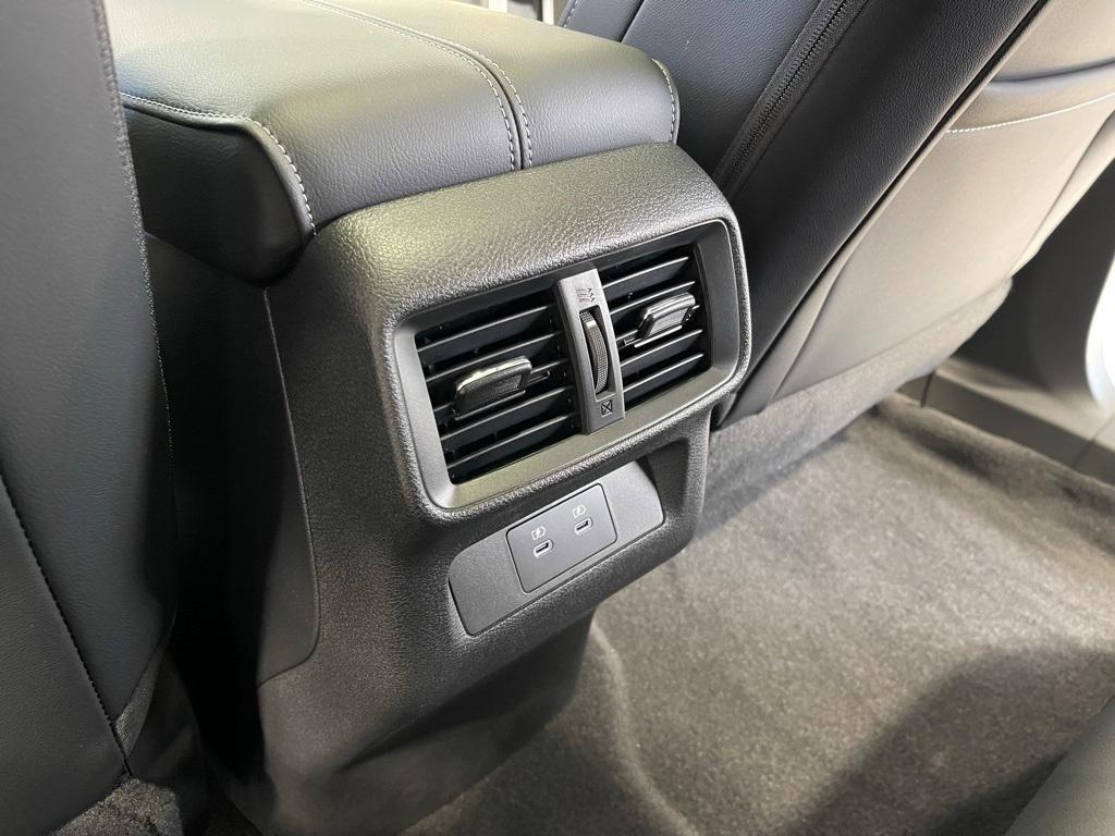 new 2025 Nissan Murano car, priced at $45,568