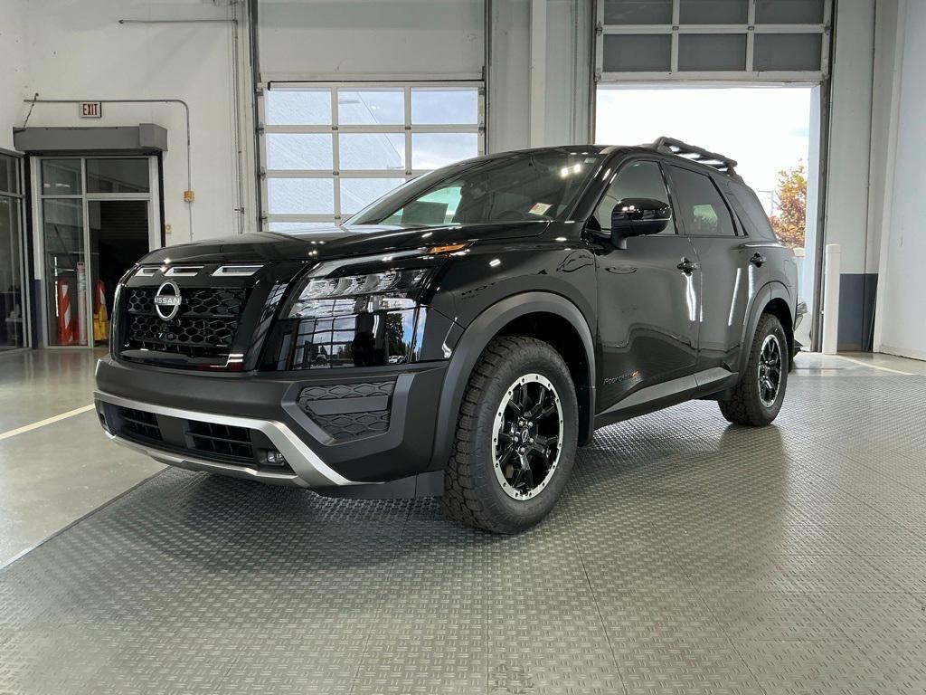 new 2025 Nissan Pathfinder car, priced at $41,787