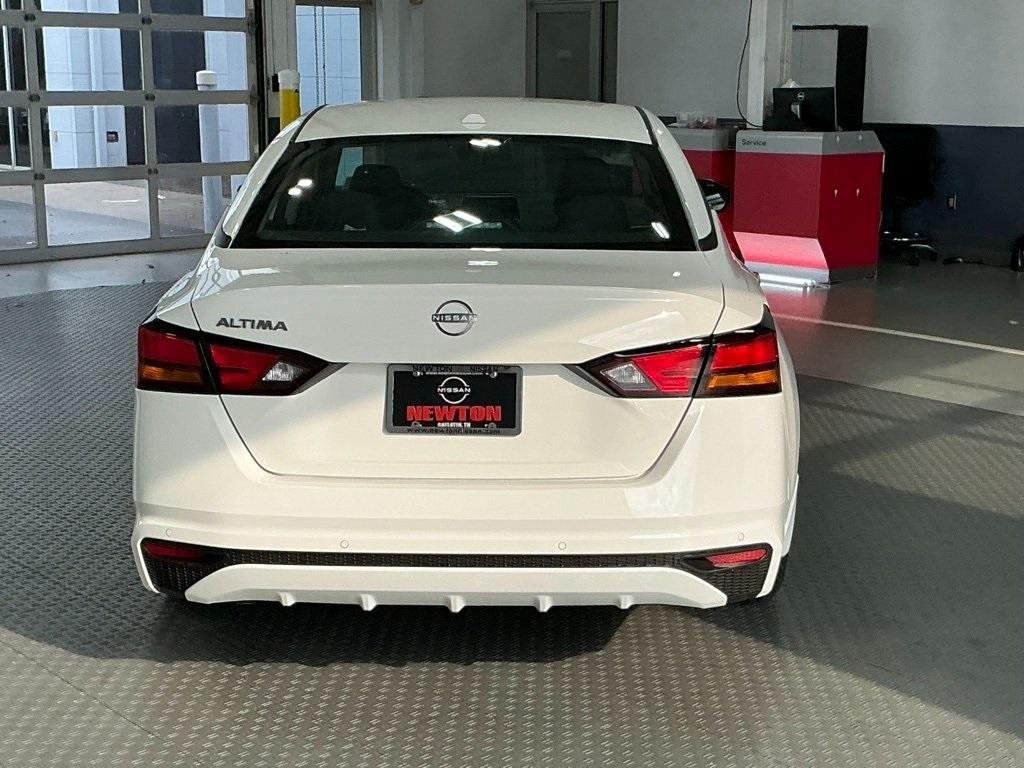new 2025 Nissan Altima car, priced at $26,579