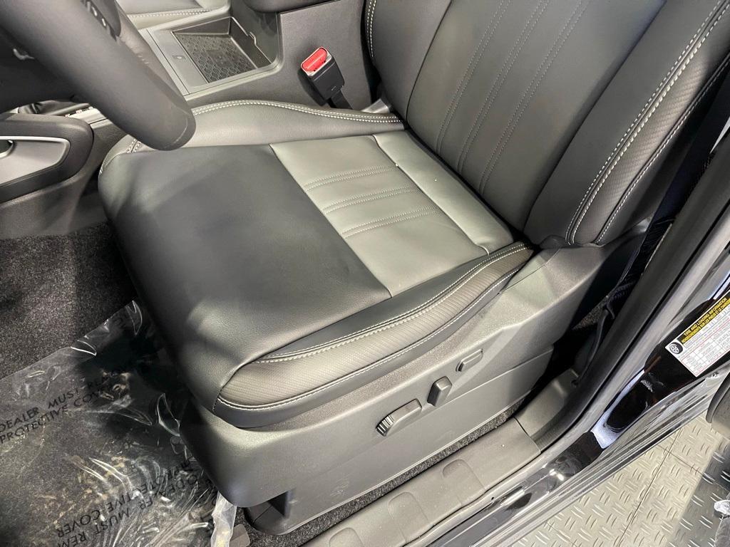 new 2025 Nissan Frontier car, priced at $39,214