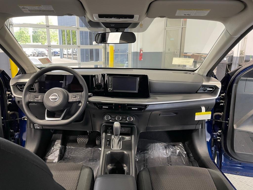 new 2025 Nissan Kicks car, priced at $21,891