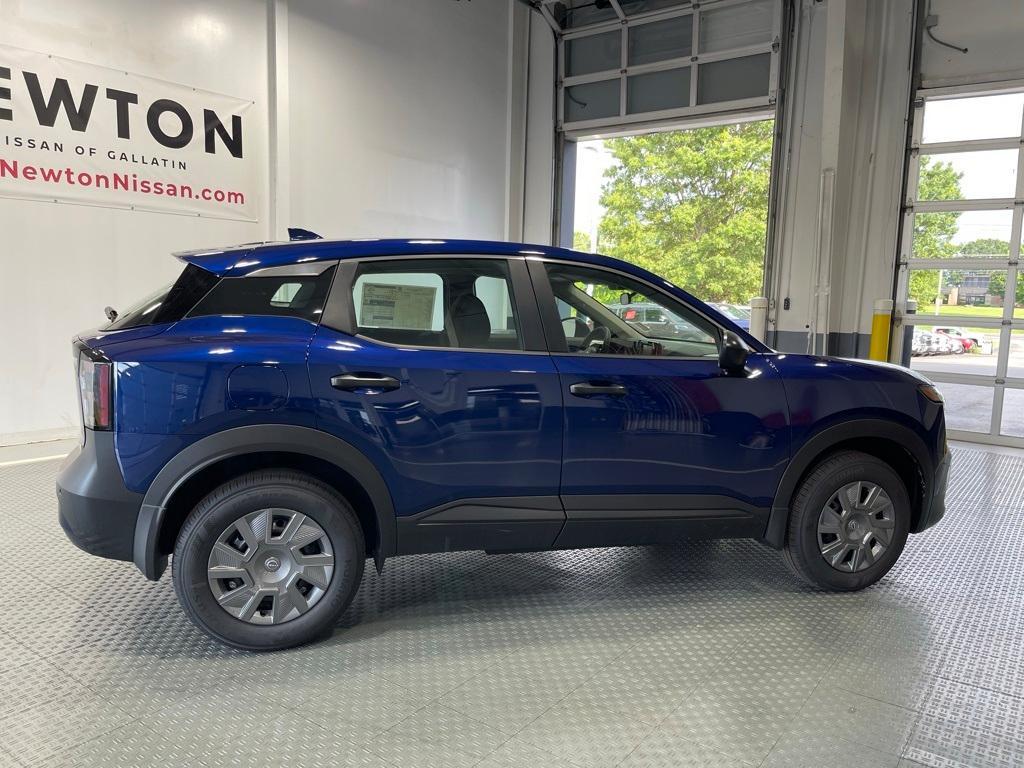 new 2025 Nissan Kicks car, priced at $21,891