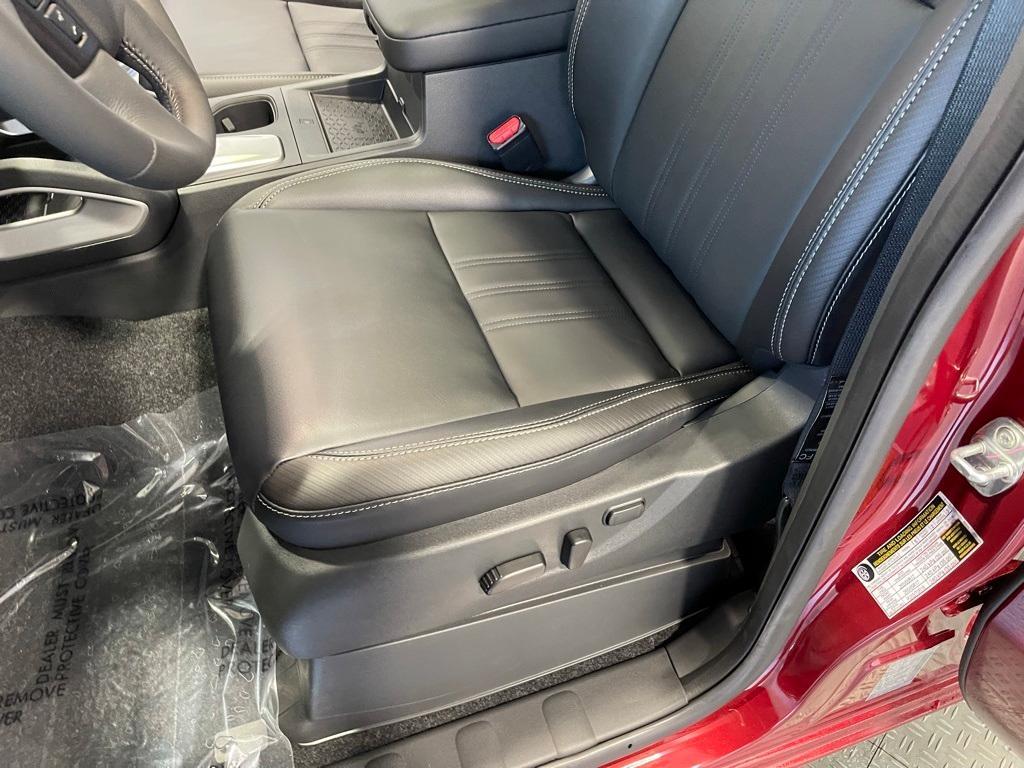new 2025 Nissan Frontier car, priced at $39,594