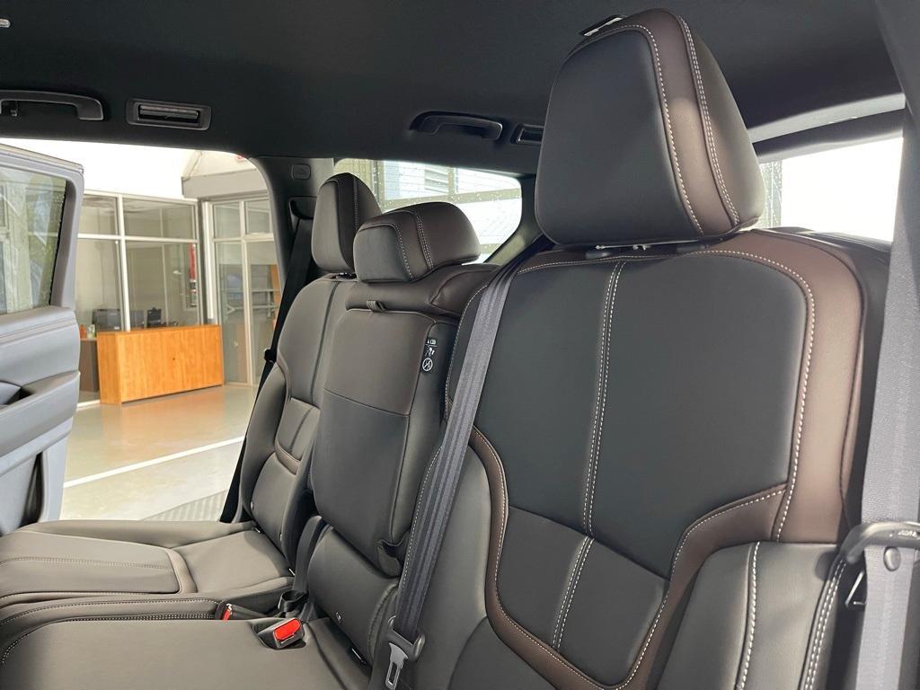 new 2025 Nissan Armada car, priced at $65,550