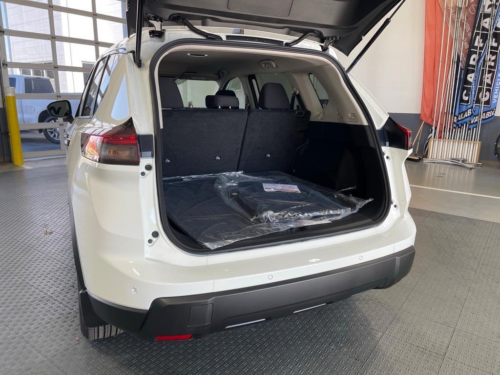 new 2025 Nissan Rogue car, priced at $31,350