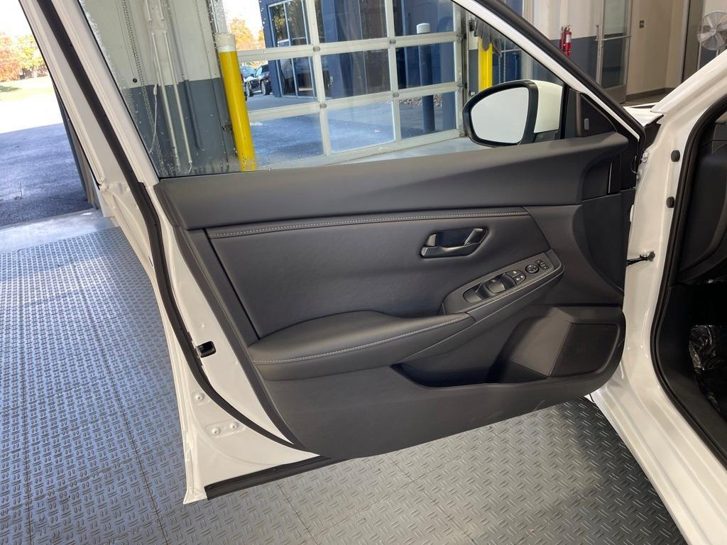 new 2025 Nissan Sentra car, priced at $19,360