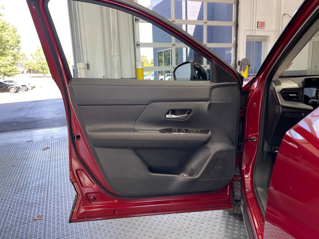new 2026 Nissan Kicks car, priced at $25,069