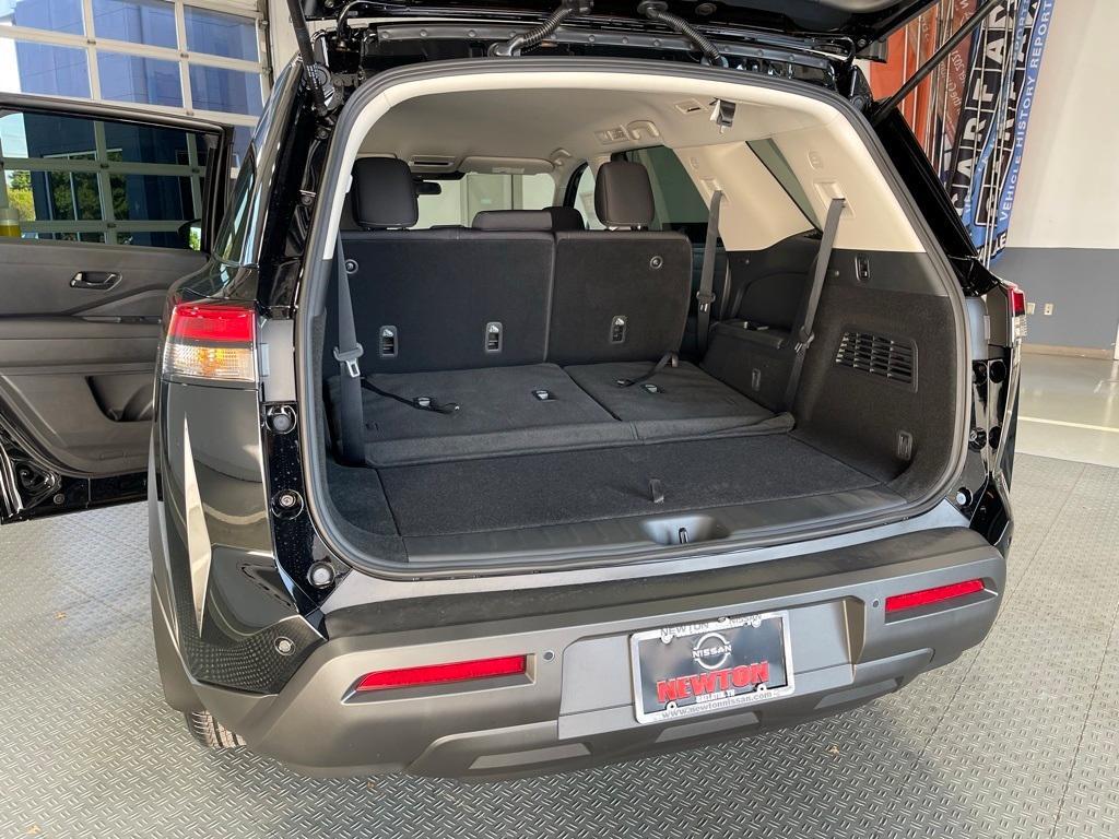 new 2025 Nissan Pathfinder car, priced at $36,990