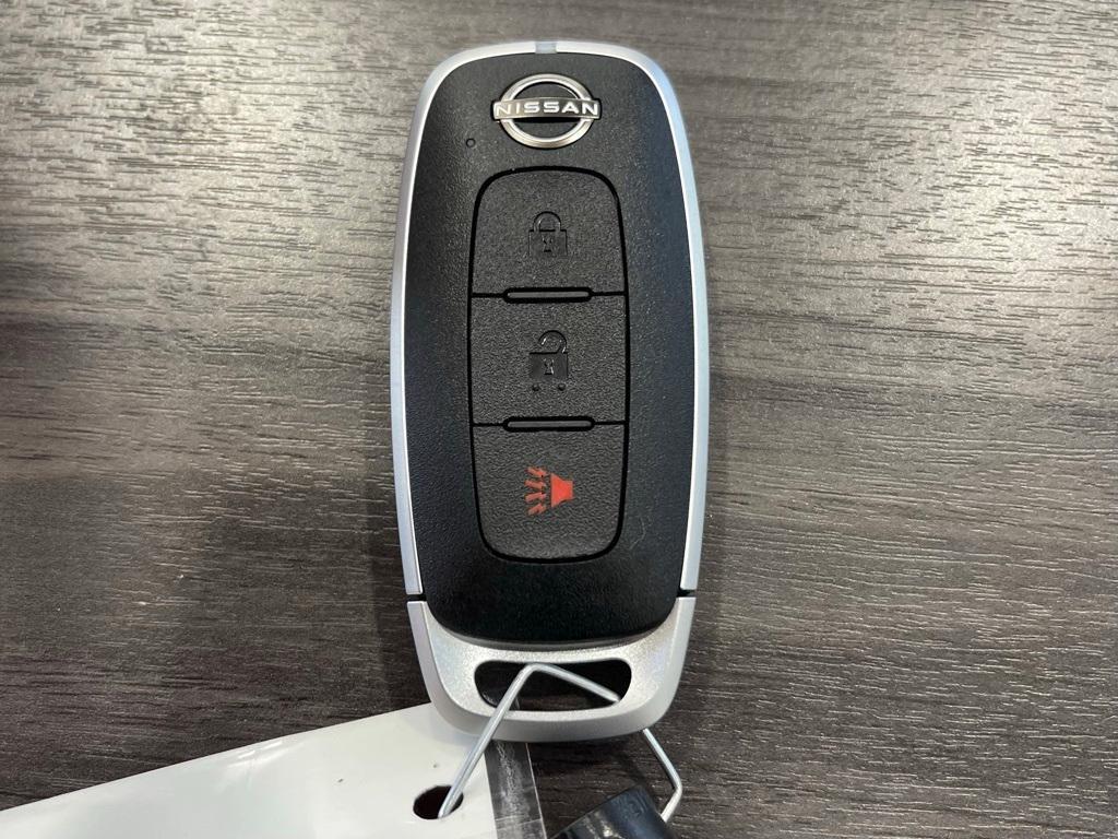 new 2025 Nissan Pathfinder car, priced at $36,990