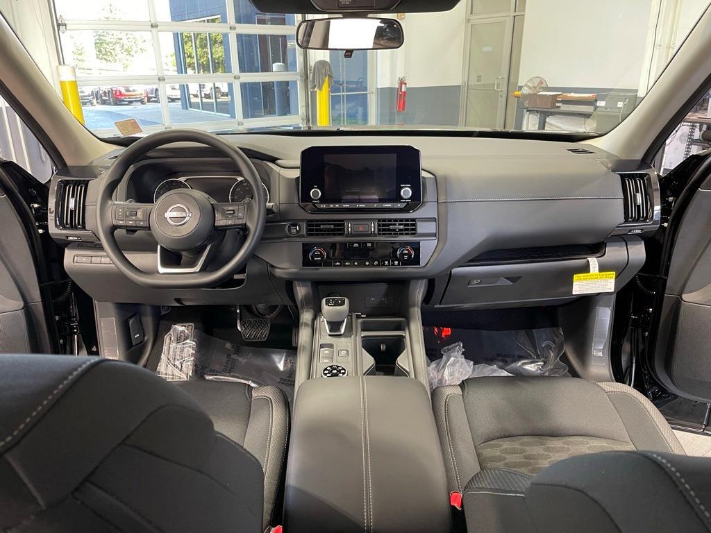 new 2025 Nissan Pathfinder car, priced at $36,990