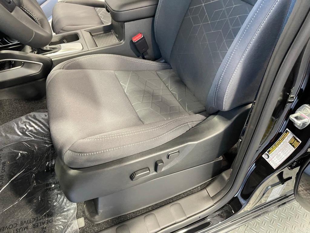 new 2025 Nissan Frontier car, priced at $35,106