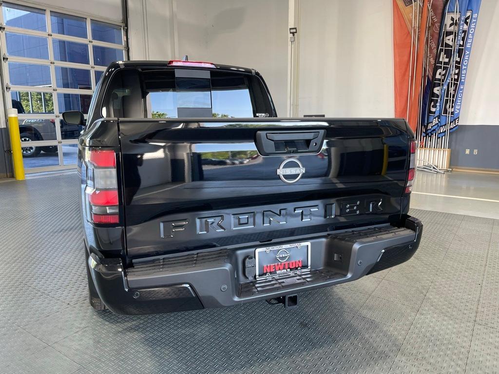 new 2025 Nissan Frontier car, priced at $35,106