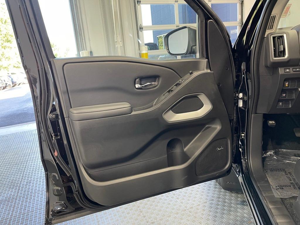 new 2025 Nissan Frontier car, priced at $35,106
