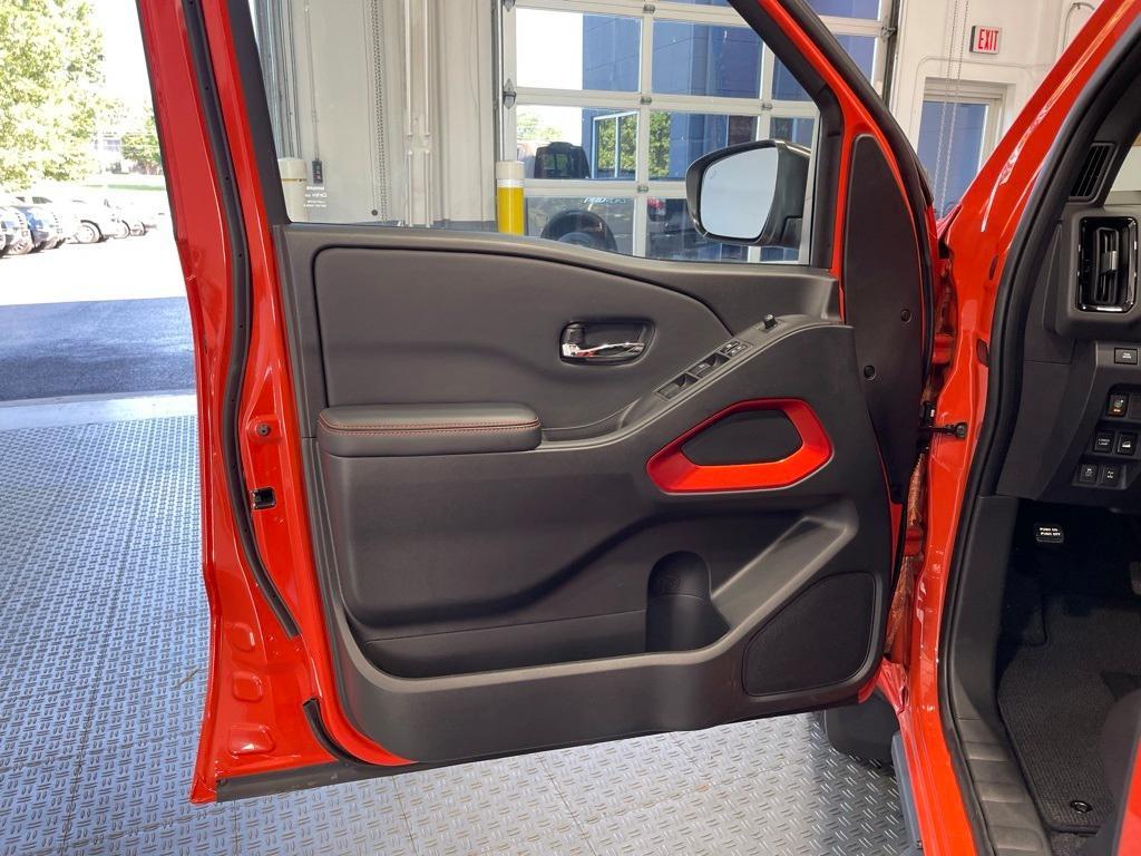 new 2025 Nissan Frontier car, priced at $39,834