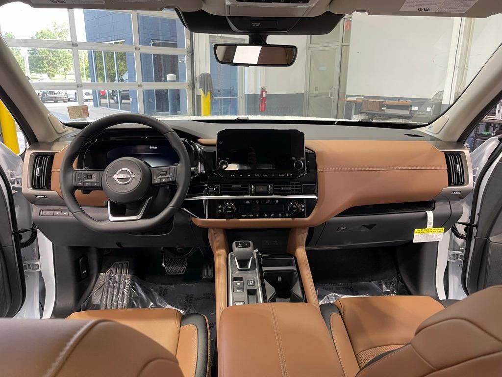 new 2025 Nissan Pathfinder car, priced at $47,699